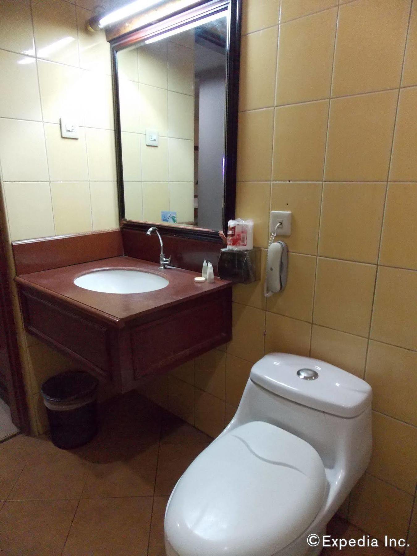 Grand Regal Hotel Bacolod Eksteriør billede