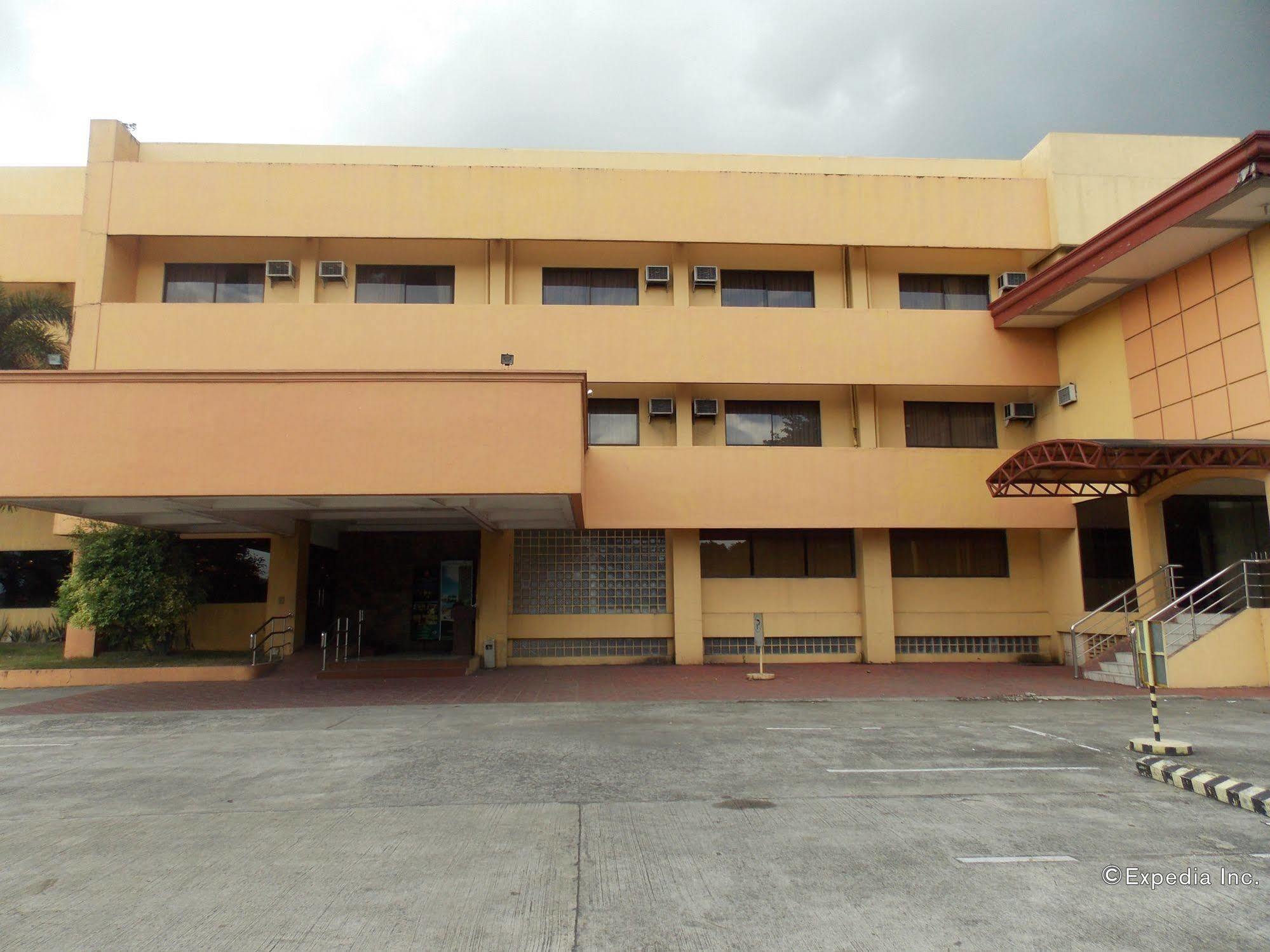 Grand Regal Hotel Bacolod Eksteriør billede