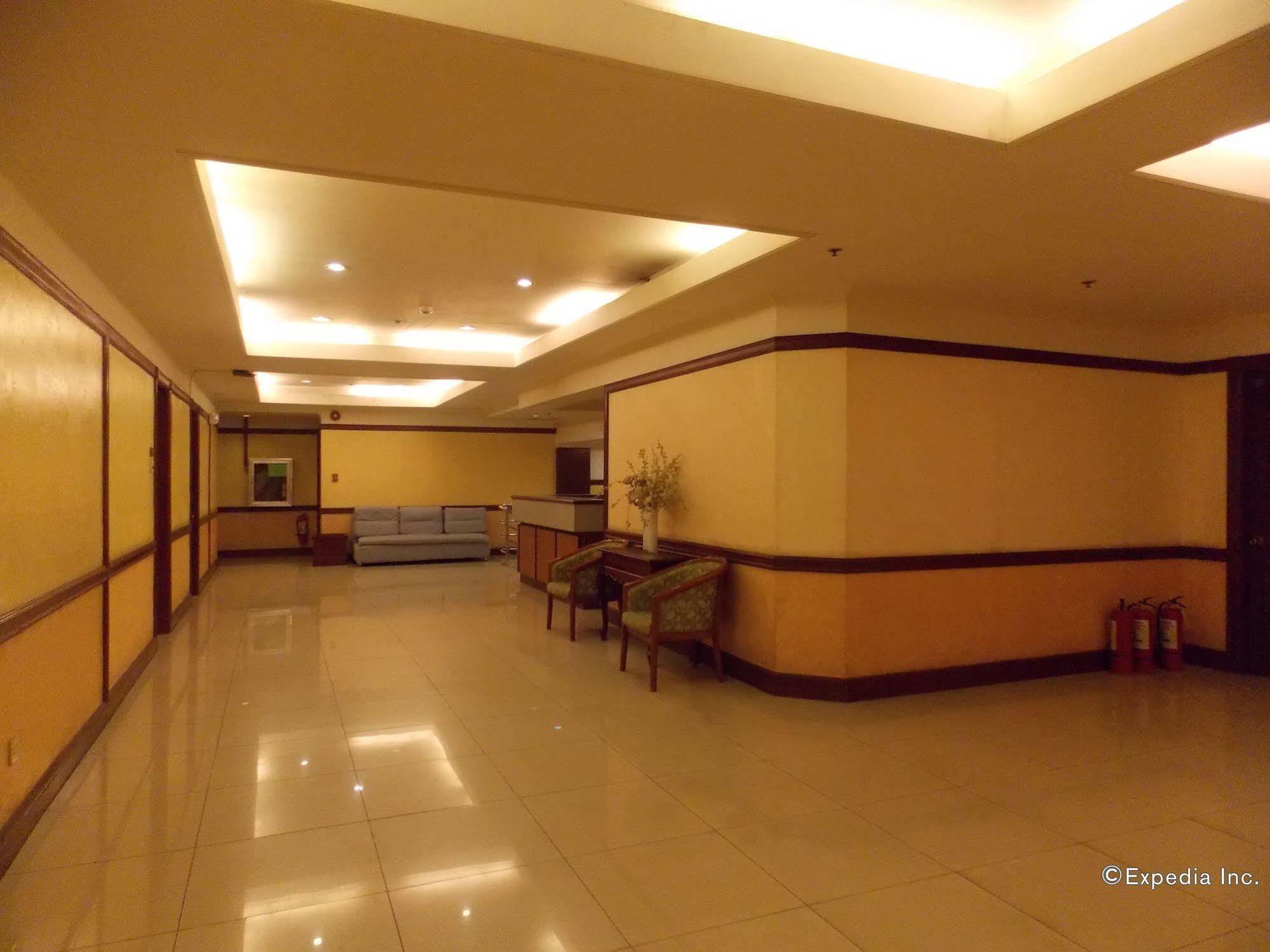 Grand Regal Hotel Bacolod Eksteriør billede