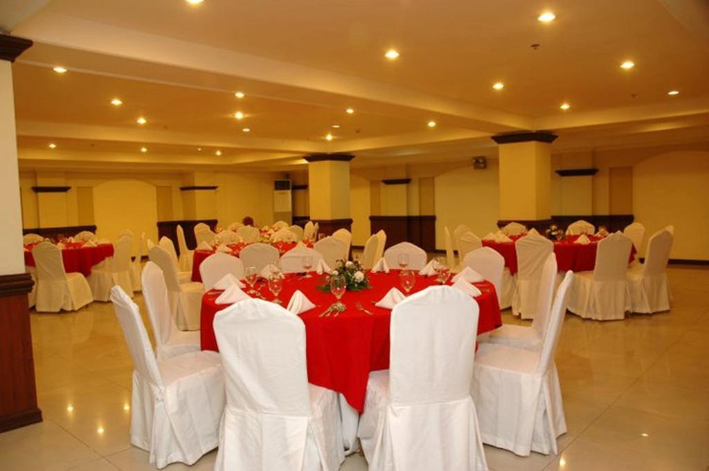 Grand Regal Hotel Bacolod Eksteriør billede