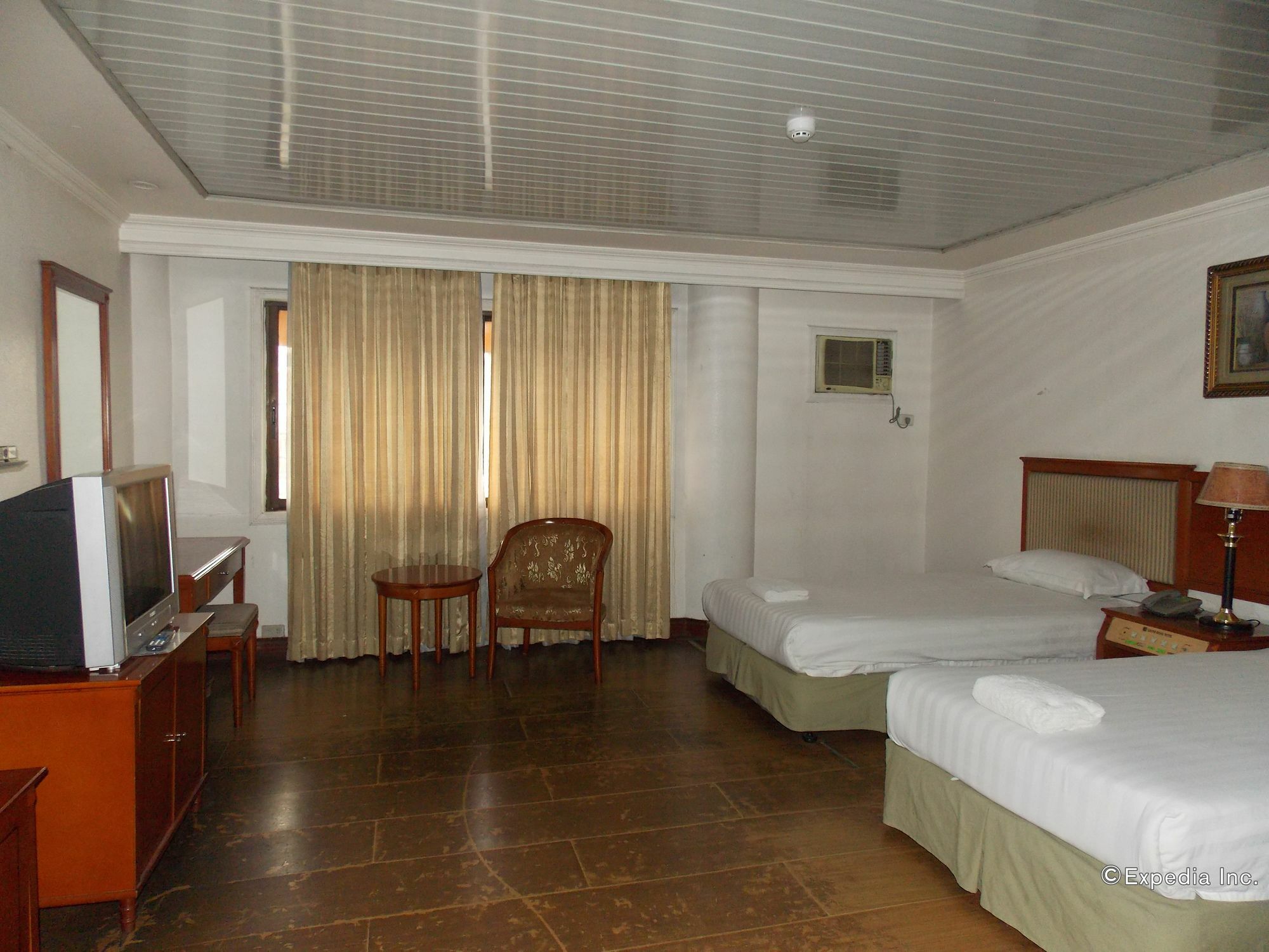 Grand Regal Hotel Bacolod Eksteriør billede